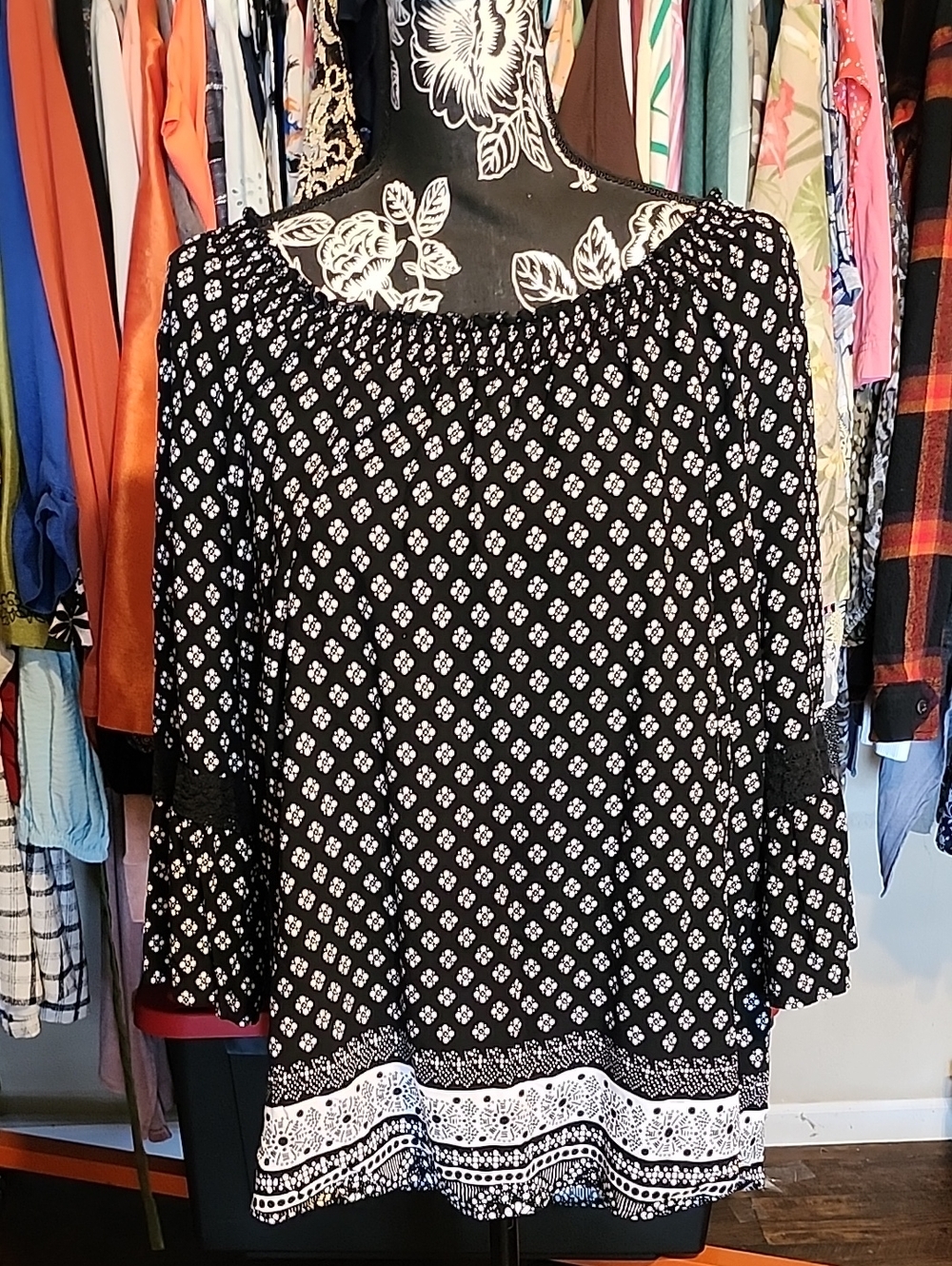 Faded Glory Black and White Off-Shoulder Boho Tunic